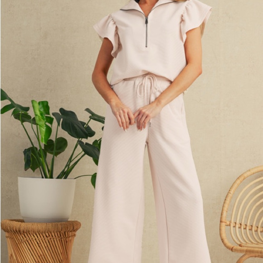 Elegant Cream Women's Jumpsuit